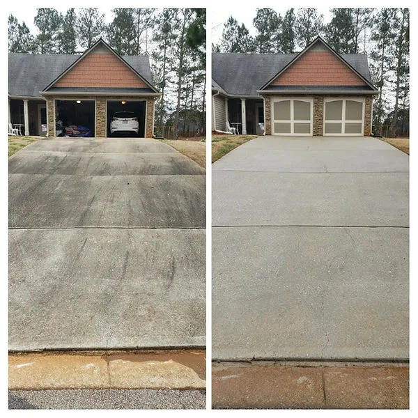 Exterior Cleaning for HOAs in Lansing, MI
